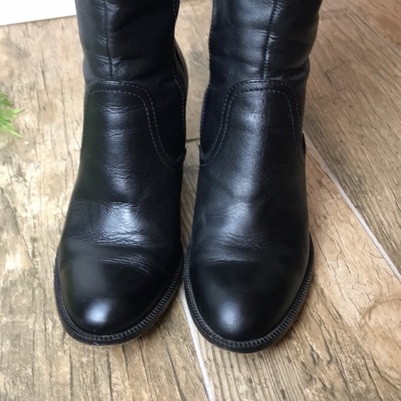 ANN TAYLOR black leather tall boot chunky heel - Picture 3 of 8